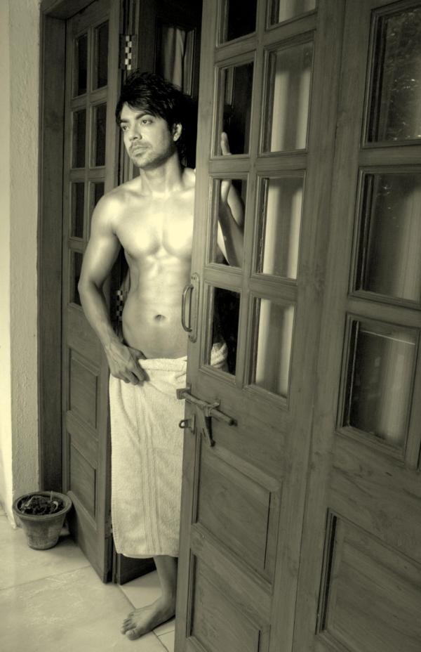Male model photo shoot of Sanntosh Kumar in Mumbai, India