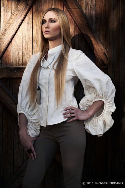 Female model photo shoot of Naeria in Texas