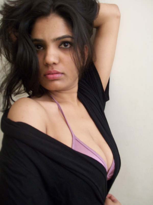 Female model photo shoot of anjali sharma in mumbai
