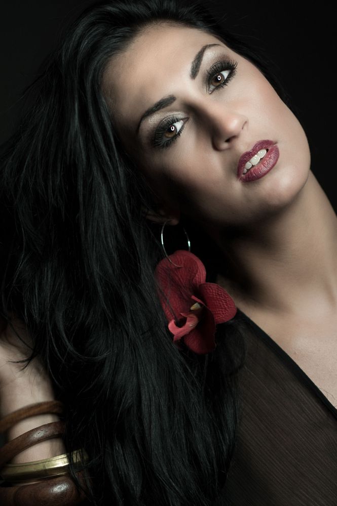 Female model photo shoot of Jade Marie Scopes