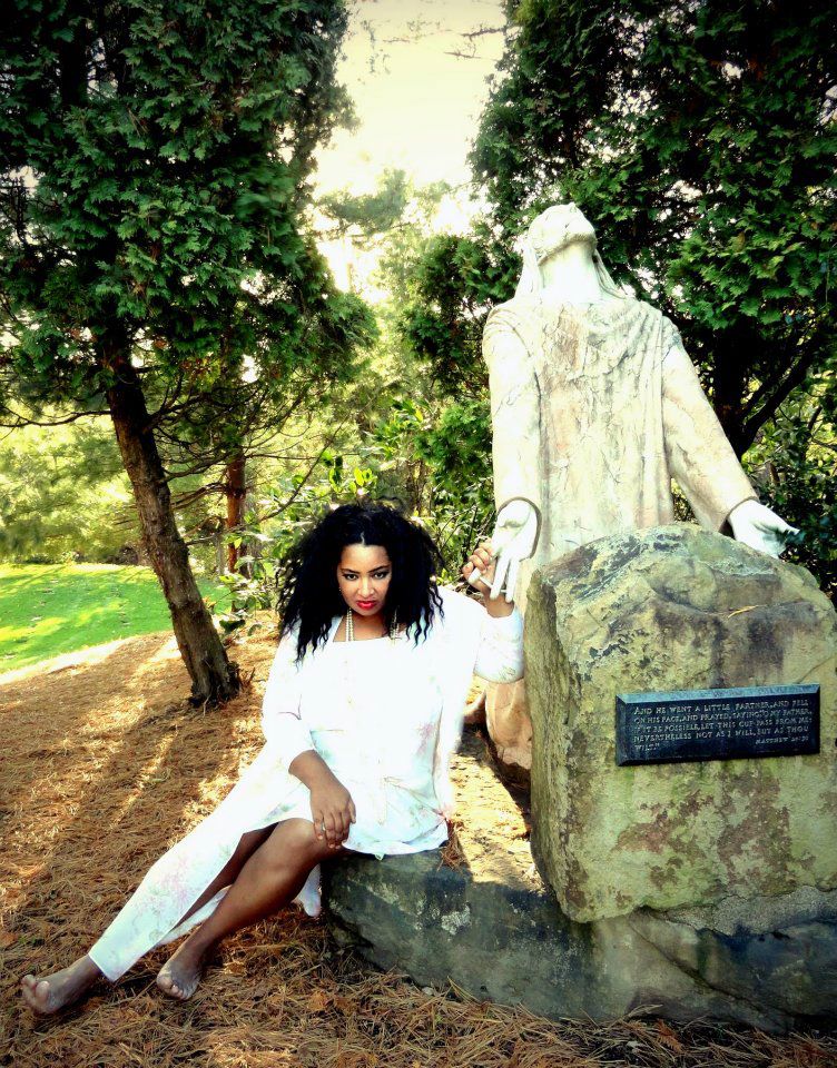 Female model photo shoot of Tasha AngelEyez by Star City Beth in Jefferson Memorial