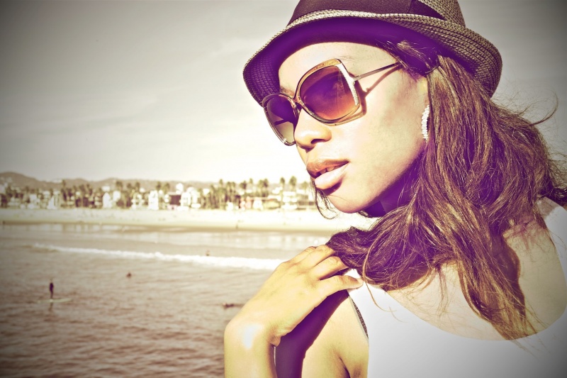 Female model photo shoot of Sakara Lawton in Venice Beach