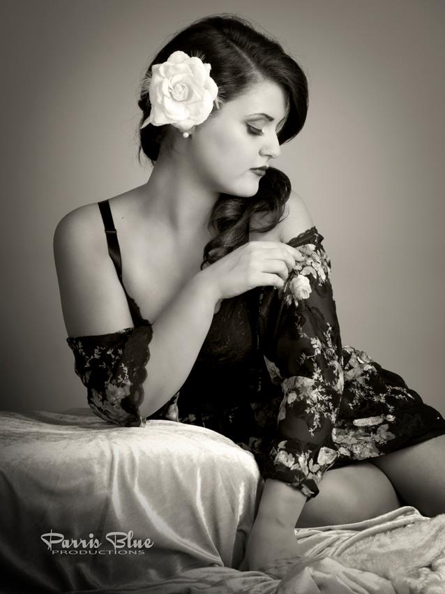 Female model photo shoot of Honey Horne in on site
