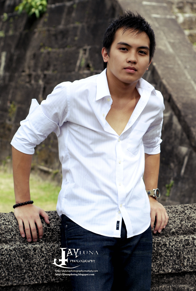 Male model photo shoot of Jay Luna Photography