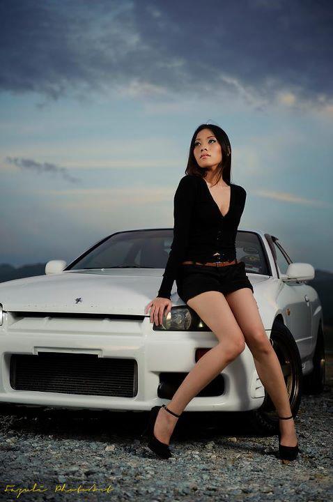 Female model photo shoot of Aysha Tan