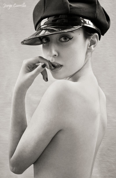 Female model photo shoot of Marina Bellezzo