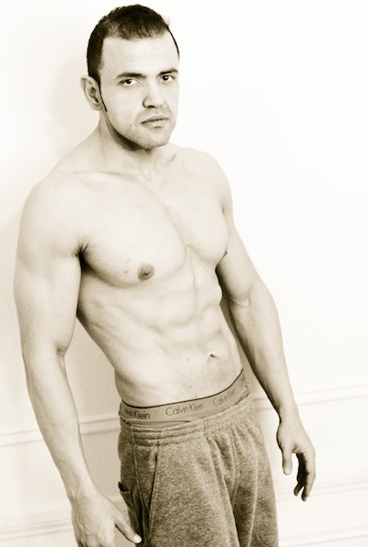 Male model photo shoot of Hugo Vera