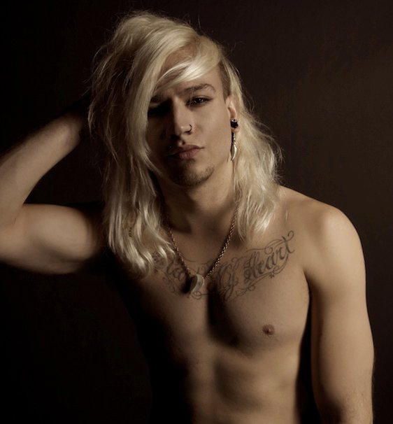 Male model photo shoot of Ashley Maugham TrAsh