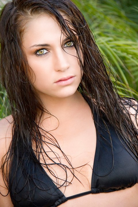 Female model photo shoot of Ashley Lyn 23