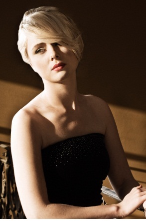 Female model photo shoot of hollywood hair