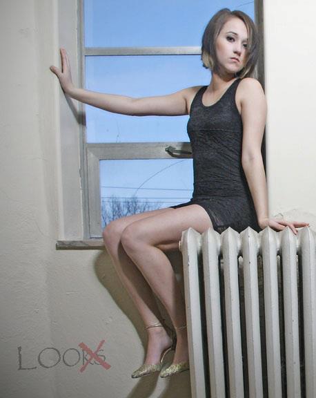 Female model photo shoot of kayla good by LOOX
