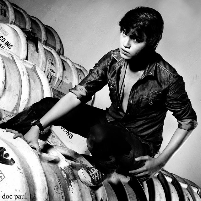 Male model photo shoot of Eron Soriano