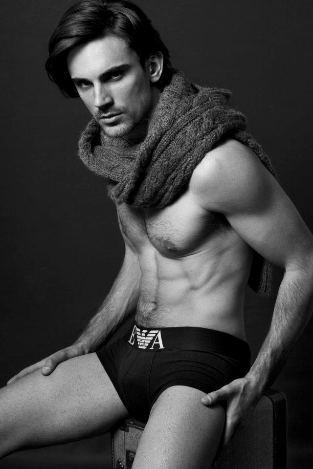 Male model photo shoot of Nicola V