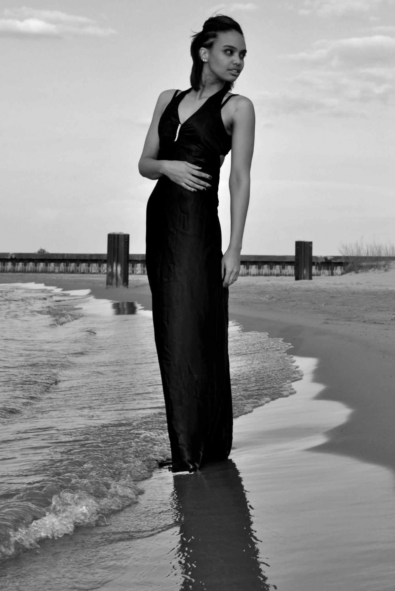 Female model photo shoot of Lauren Ana