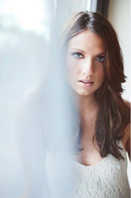 Female model photo shoot of Jessica Burke