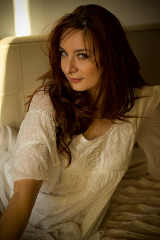 Female model photo shoot of Andreea Andreia