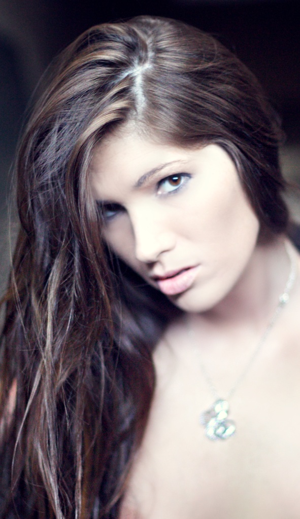 Female model photo shoot of janetlynn by MrPhotographerAF
