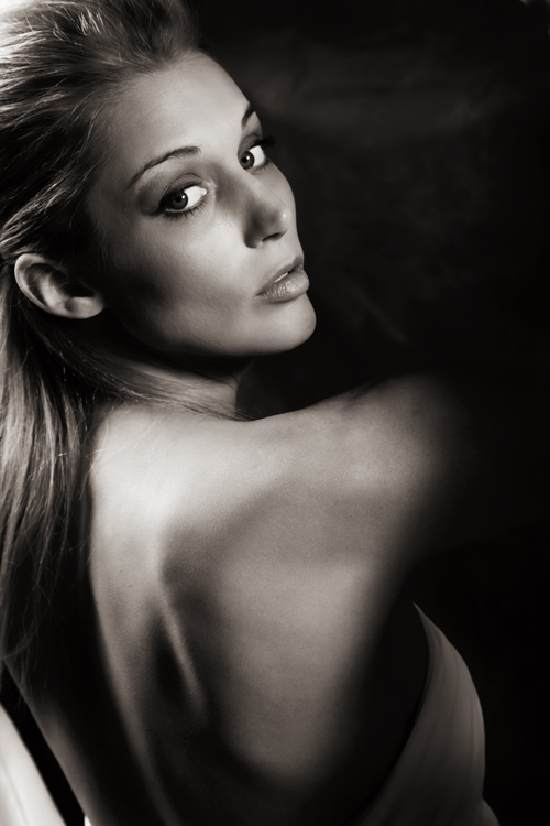 Female model photo shoot of Lauren Simmons by Satori Studio in Denver, CO