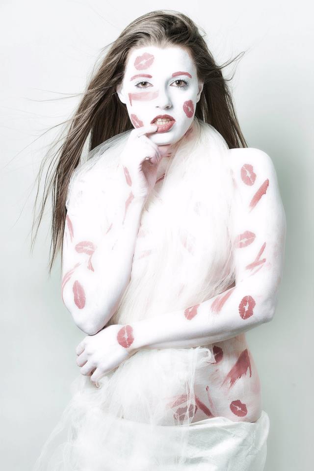 Female model photo shoot of Christina Loviska