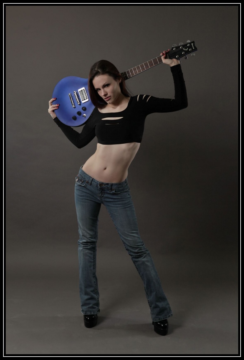 Female model photo shoot of Laurie-Anne Foster by Sings In The Timber in Missoula