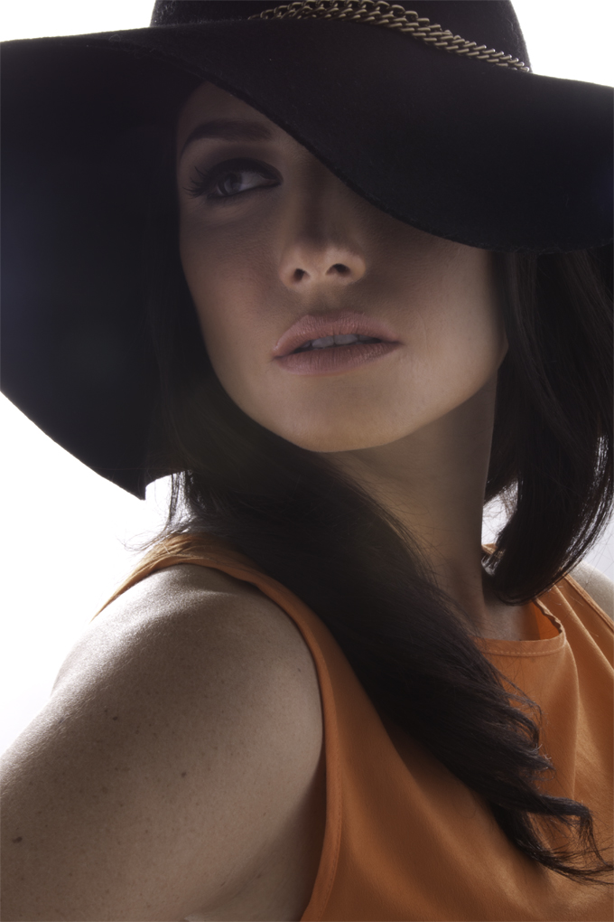 Female model photo shoot of Seleen Marganian