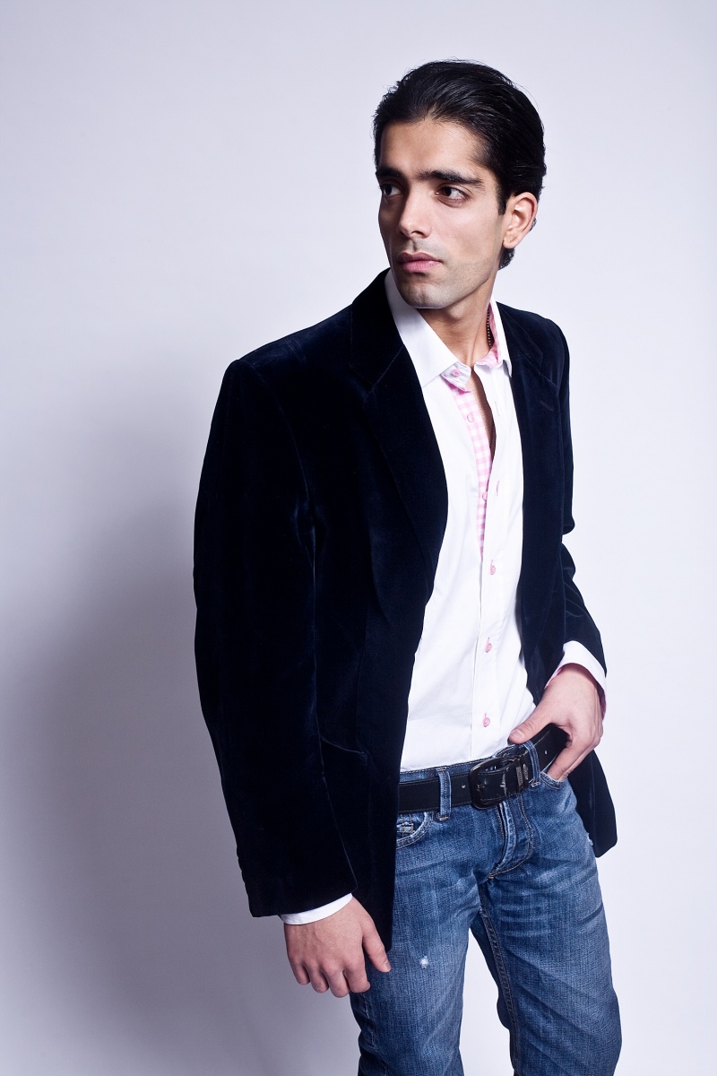 Male model photo shoot of Tarun Gogia by Jakub Kanera in Birmingham, UK
