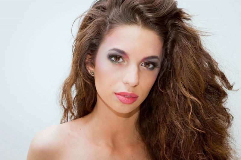 Female model photo shoot of Navnit Virdi Makeup  in Seattle WA