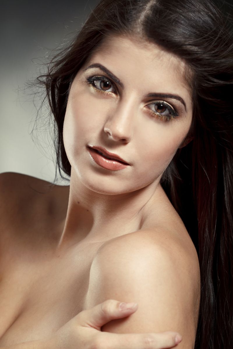 Female model photo shoot of Olivia Keogh