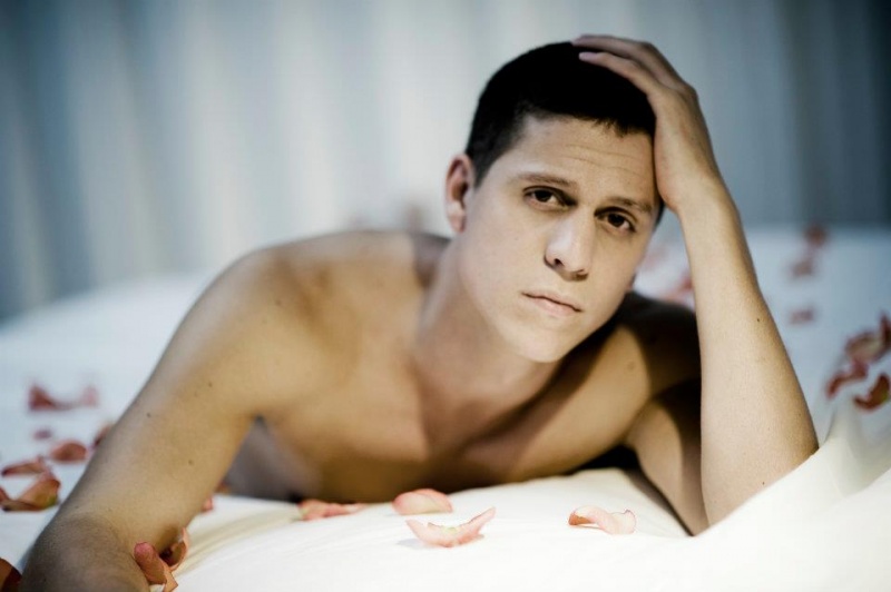 Male model photo shoot of Vincent-Simon