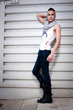 Male model photo shoot of Tanner Cole by SICKSATION