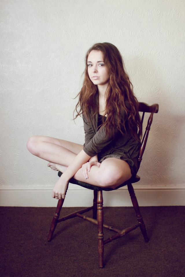 Female model photo shoot of Natasha Denby