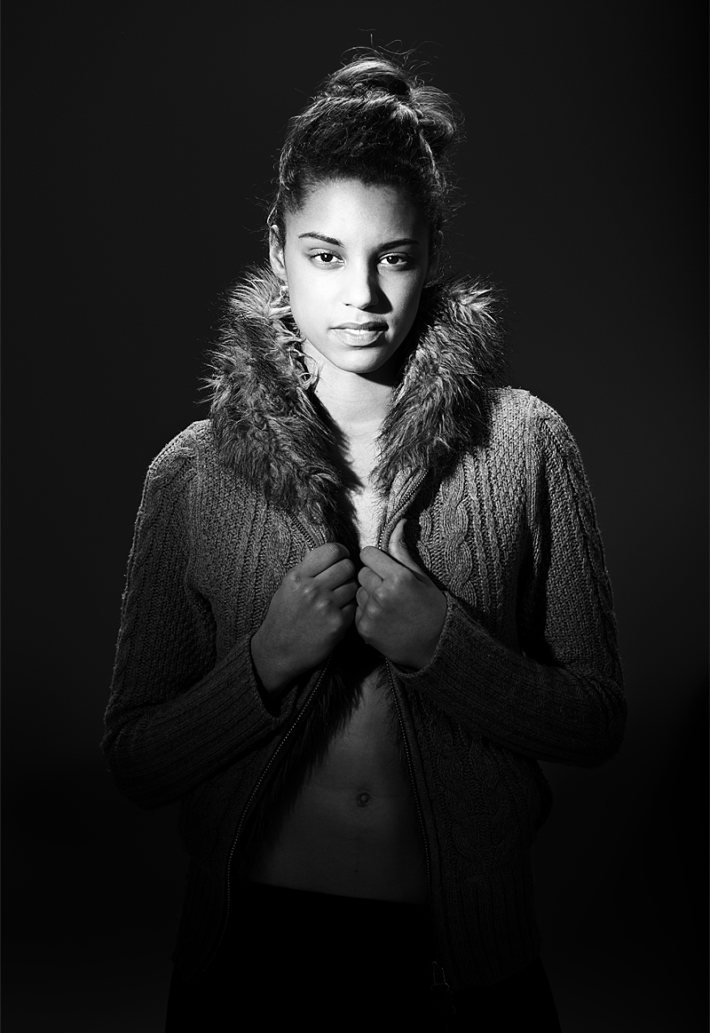 Female model photo shoot of Larissa x by Rudi Brooker