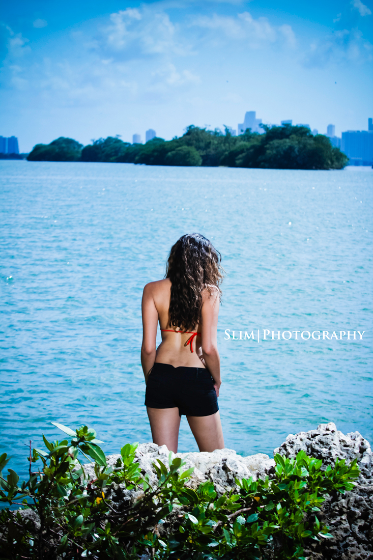 Female model photo shoot of SPMelissaSantos in North Miami