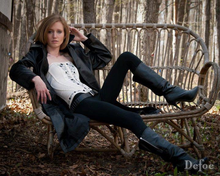 Female model photo shoot of Sara Nicole Thirteen by David Defoe