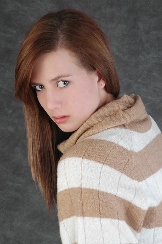 Female model photo shoot of Ashley Lintner