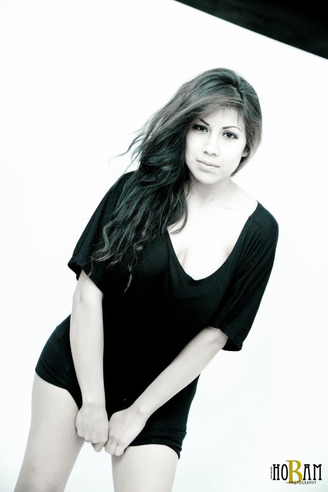 Female model photo shoot of Mary Diaz Ibarra