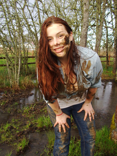 Female model photo shoot of Carrissa Rehanna Baer in Sutherlin, Oregon