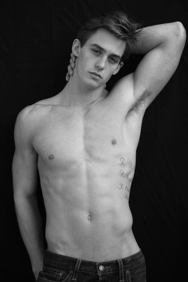 Male model photo shoot of Tony Heath