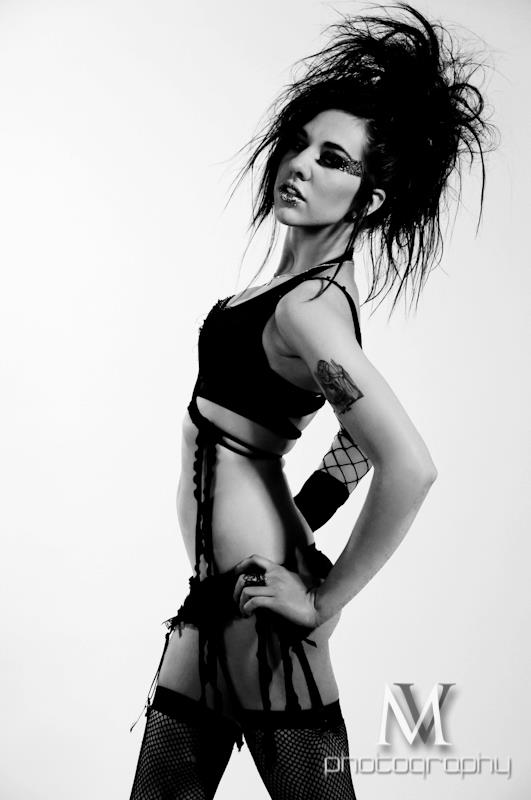 Female model photo shoot of Alex Jordyn Anderson by M Vivanco