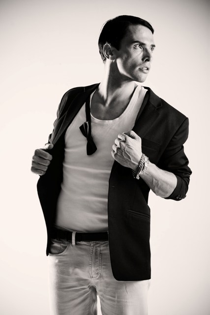 Male model photo shoot of Jovo Bkk