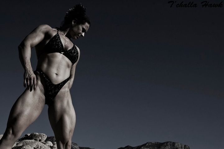 Female model photo shoot of Wide lats in USA Las Vegas