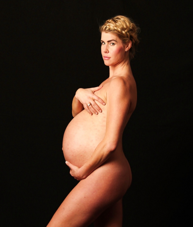 Female model photo shoot of Jilly J - Pregnant