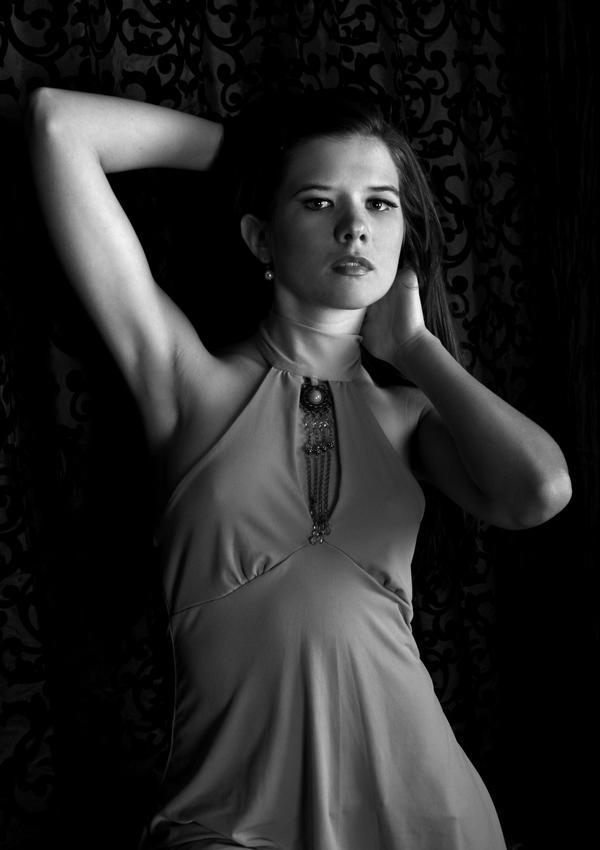Female model photo shoot of Erin Bubel