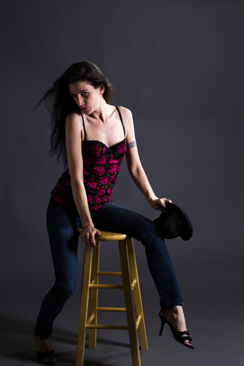 Female model photo shoot of Linda Hurley