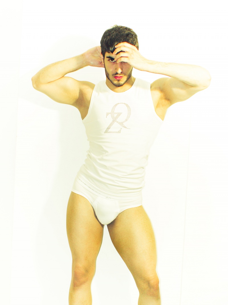 Male model photo shoot of Zabedy