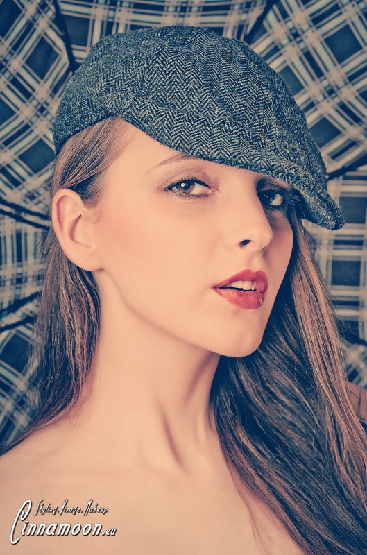Female model photo shoot of Nikki Lucanska in SR