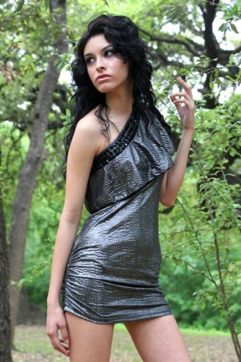 Female model photo shoot of Vanessa Luz Velez