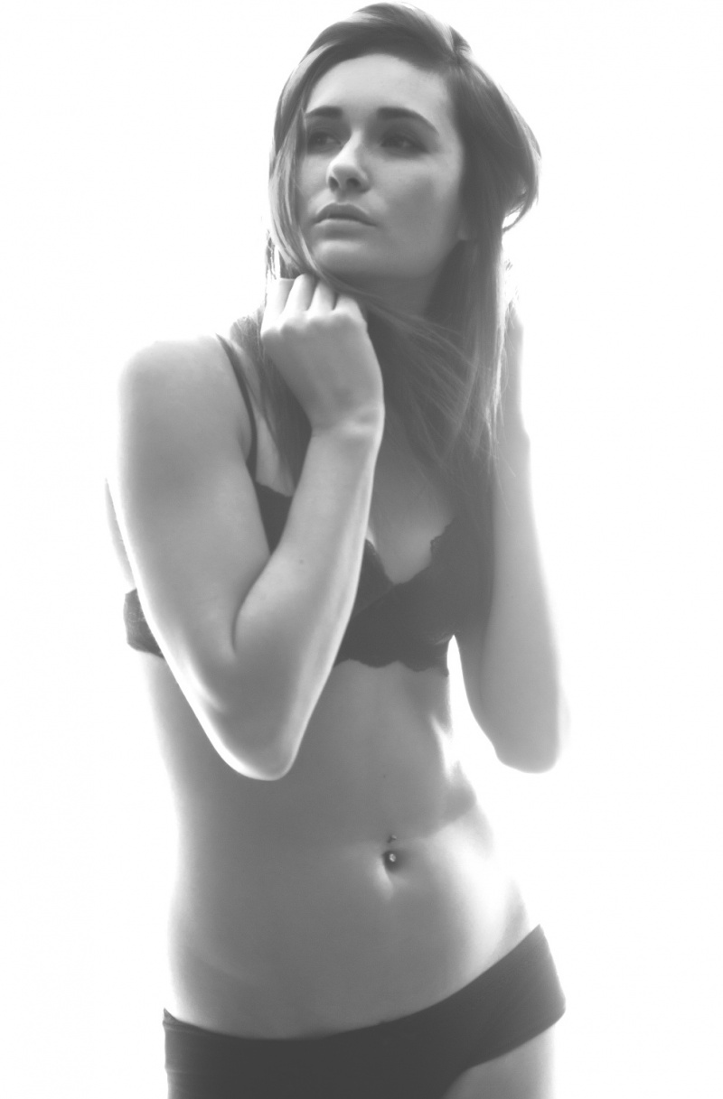 Female model photo shoot of Cheyenne Brink in Grudiowerx