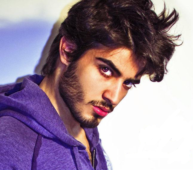 Male model photo shoot of Zac-Zabedy