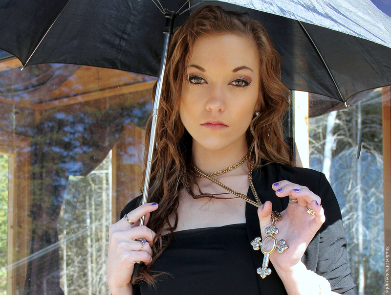 Female model photo shoot of Amanda Doreen by Studio45Photography in Bancroft